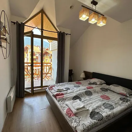 Duplex With A Great Mountain View *